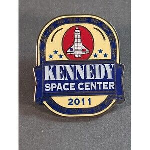 2011 Kennedy Space Center Lapel pin Spaceship